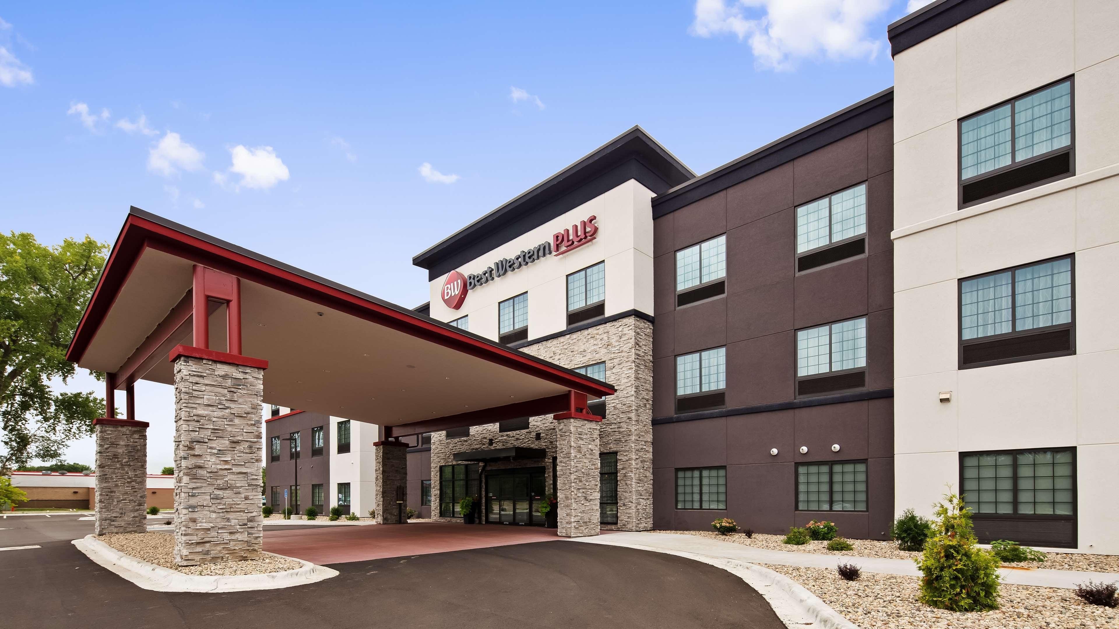 Best Western Plus Saint Peter Luaran gambar